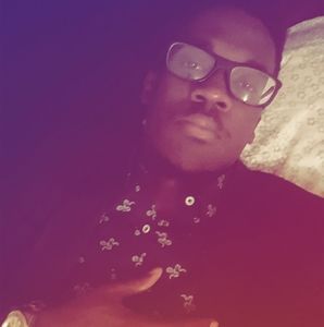 Meet your Posher, Adodo